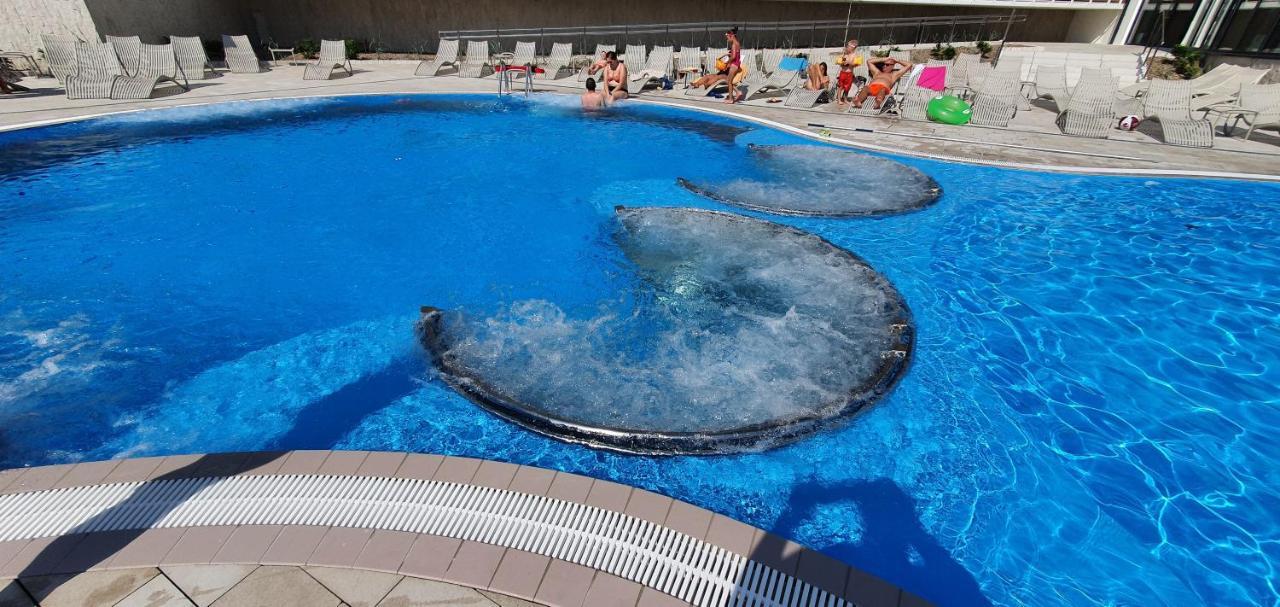 Apartament Perla Baltyku Polanki Aqua Z Parkingiem. Kolobrzeg Exterior photo